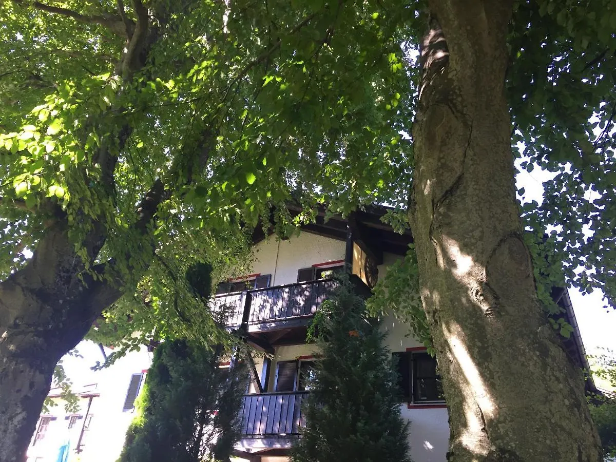 דירה אשאו אים כימגאו Ferienwohnung Haus Kampenwand Loehr